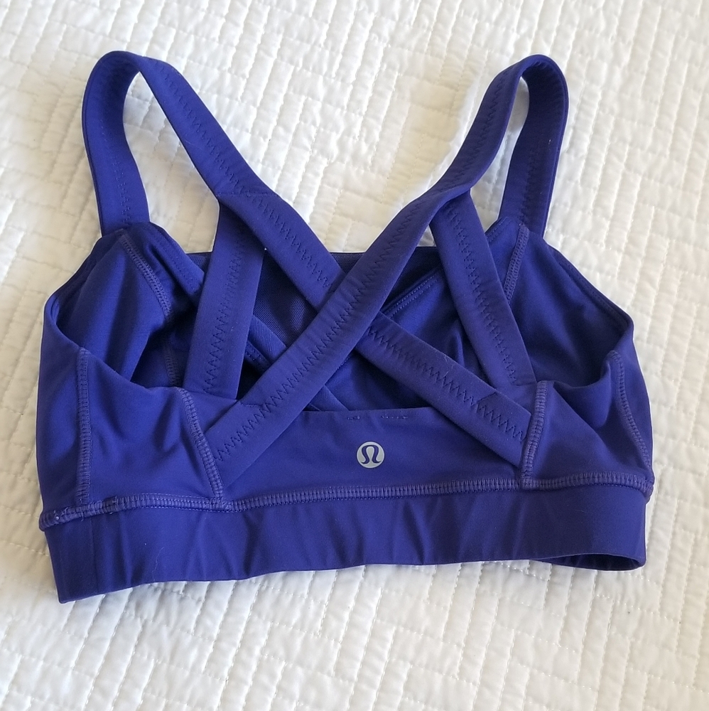 💪 Lululemon 4 royal blue cross back sports bra